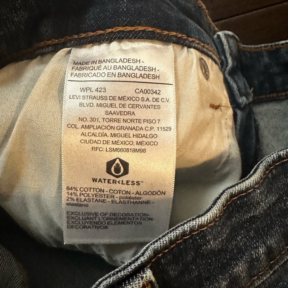 Levi’s by Denizen womens denim short size 29/ 8 - Picture 2 of 4